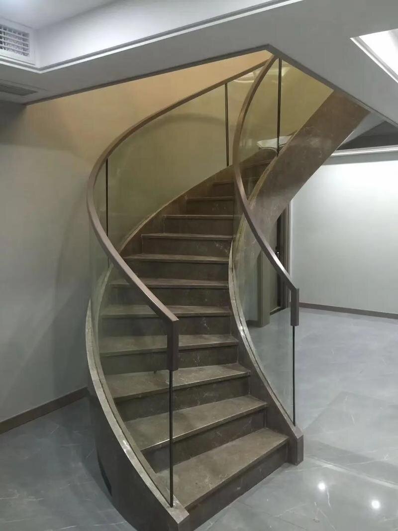 东港区热弯弧形玻璃异形展柜玻璃 - 厂家